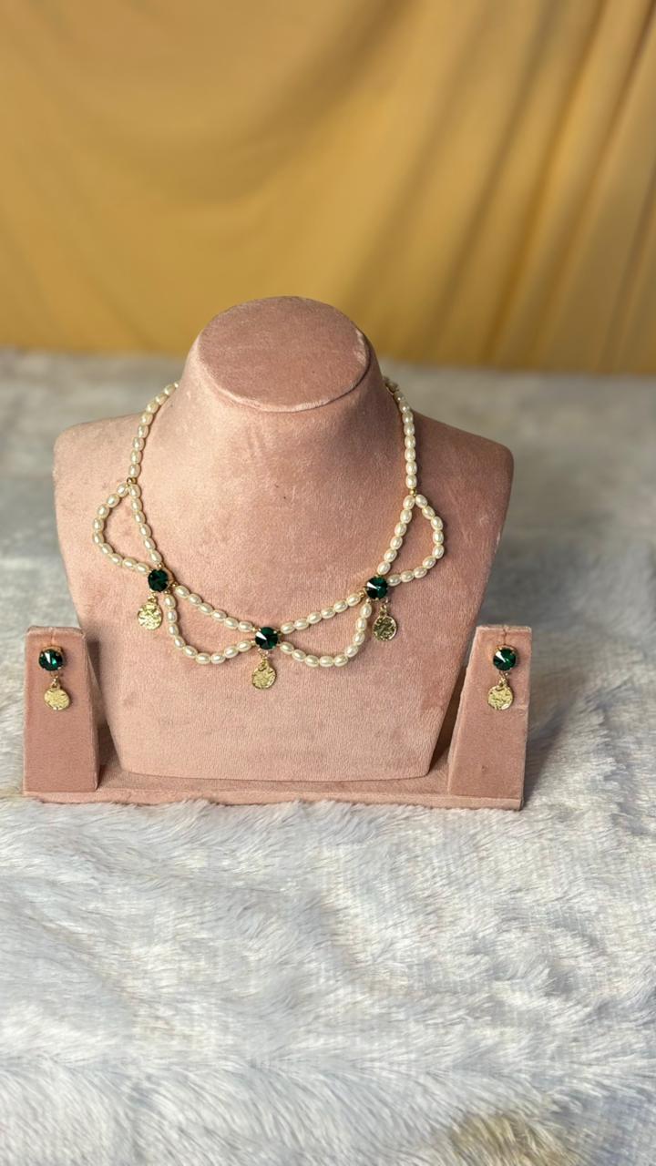 Pearl & Emerald Drape Set